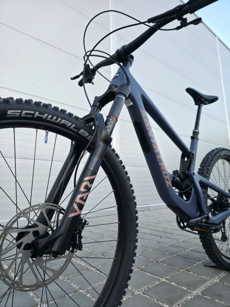 Santa Cruz Megatower C 2021 29" – velikost L / Top stav