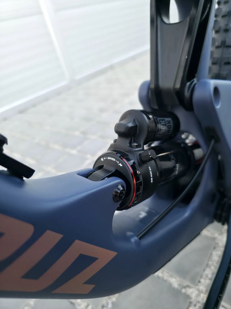 Santa Cruz Megatower C 2021 29" – velikost L / Top stav