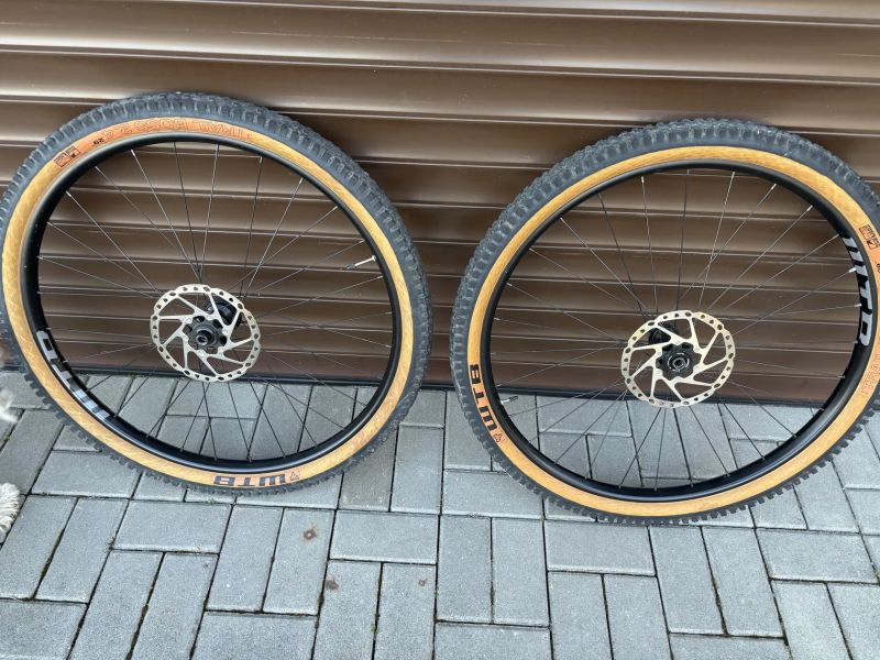 Zapletena kola WTB STi 30