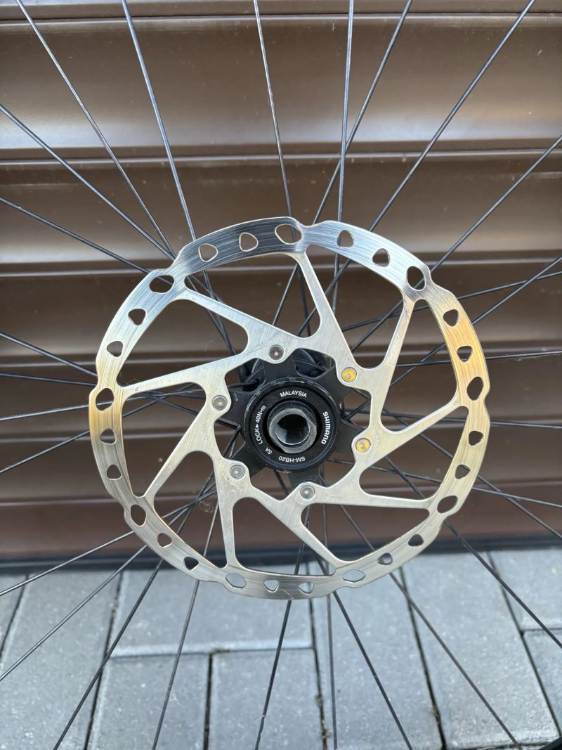 Zapletena kola WTB STi 30