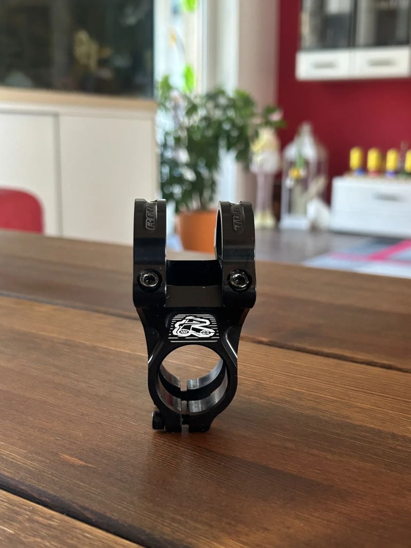 RENTHAL APEX 35 Length 50mm | 35mm Clamp