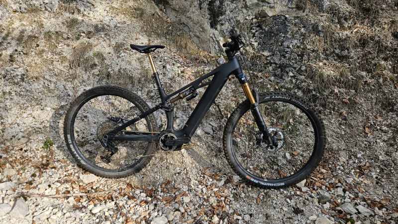 Cube Stereo hybrid one44 800wh cx5