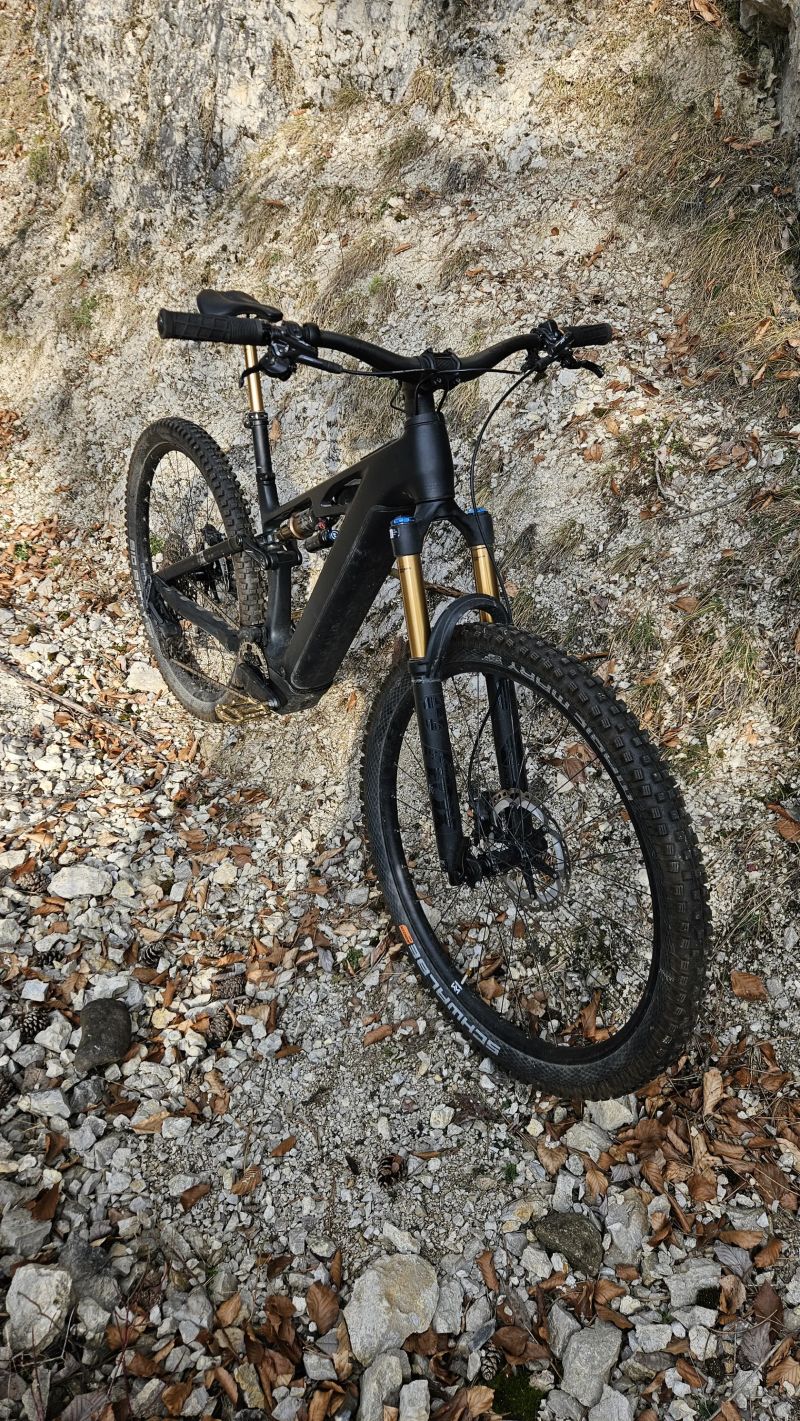 Cube Stereo hybrid one44 800wh cx5