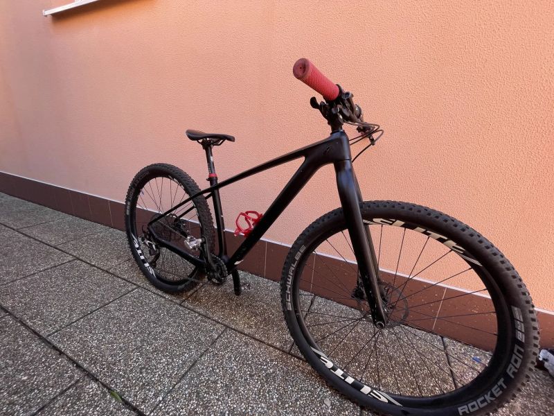 Celokarbonové kolo 27.5"