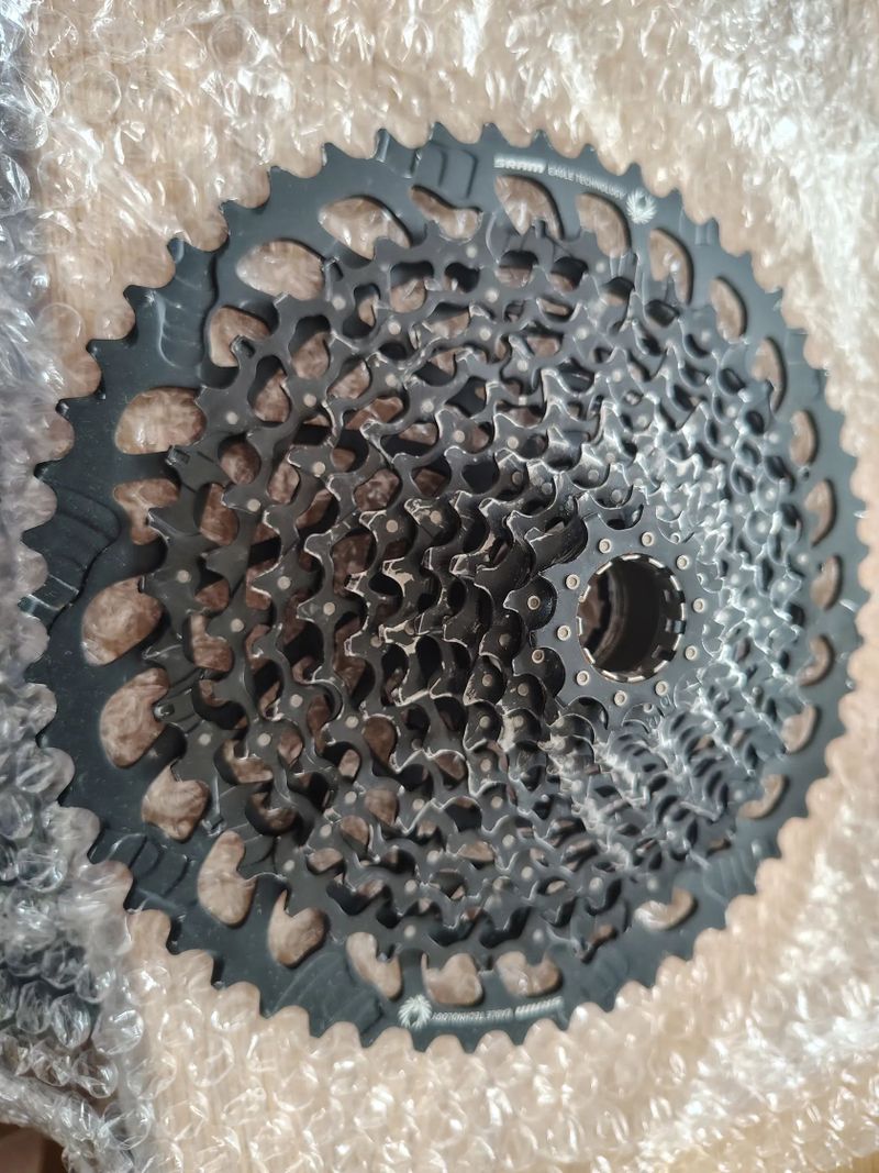 Sada na gravel Sram Force/X0 Axs ,kazeta 10-52