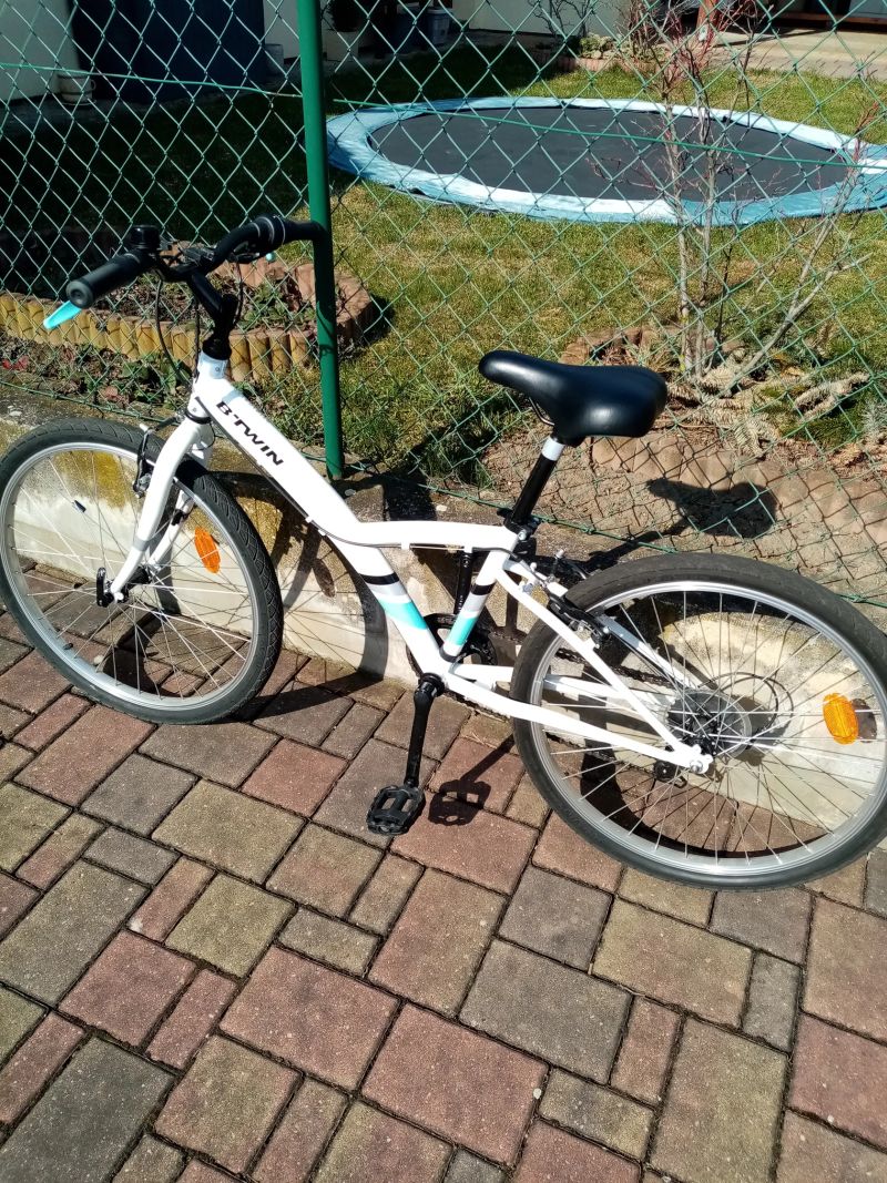 Dětské kolo ve stavu nového, 24" pro ca 8-12 let věku 