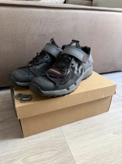 Five Ten TrailCross Clip-in