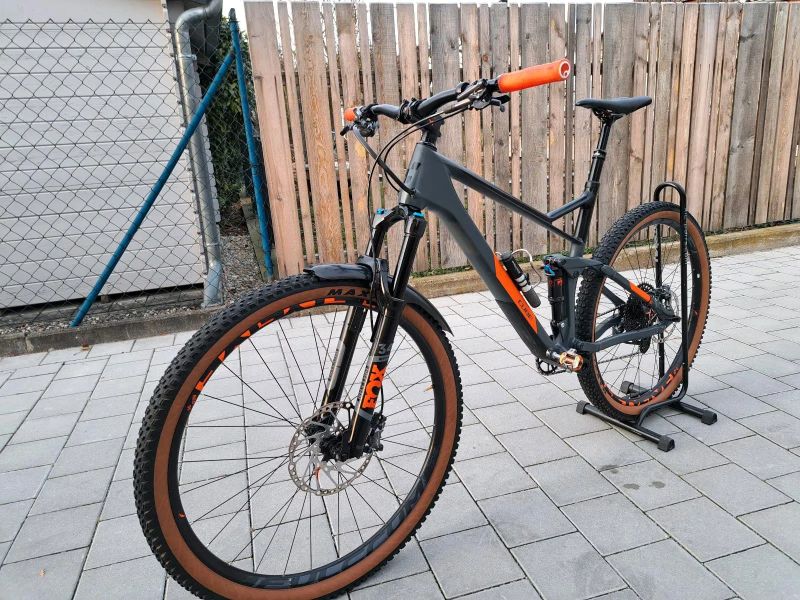 29" Cube Stereo HPC 120 - 1x12, karbon