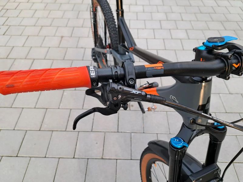 29" Cube Stereo HPC 120 - 1x12, karbon