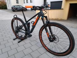 29" Cube Stereo HPC 120 - 1x12, karbon, velikost "S"