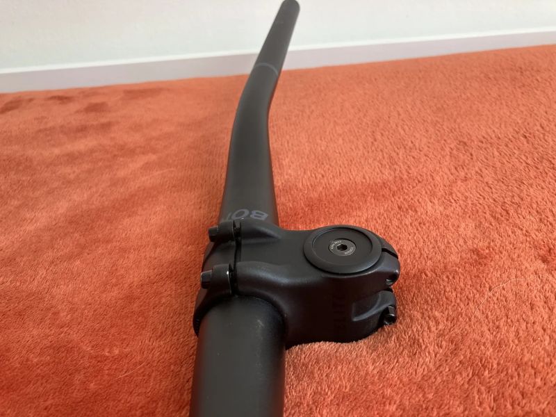 Bontrager Line řídítka a Bontrager Elite představec