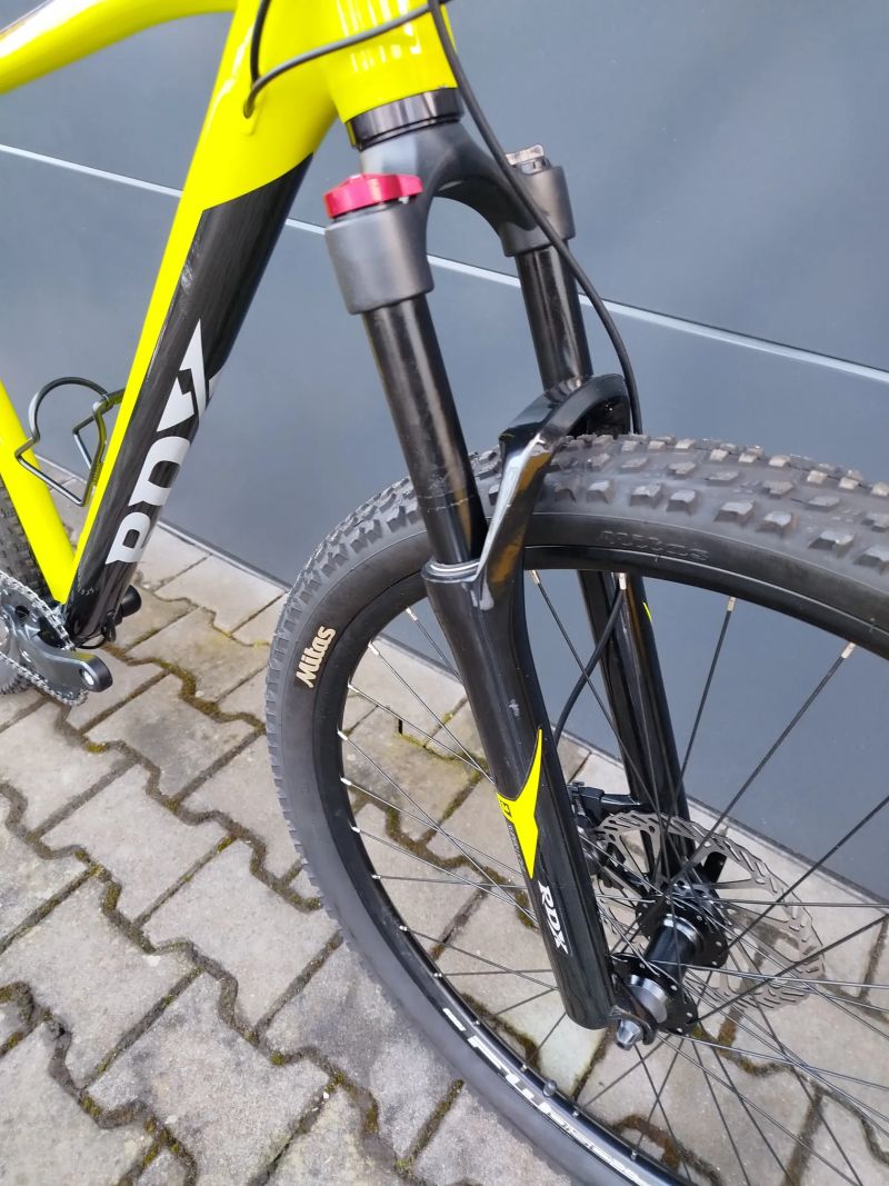 RDX RL Superlight - super sportovní kolo 