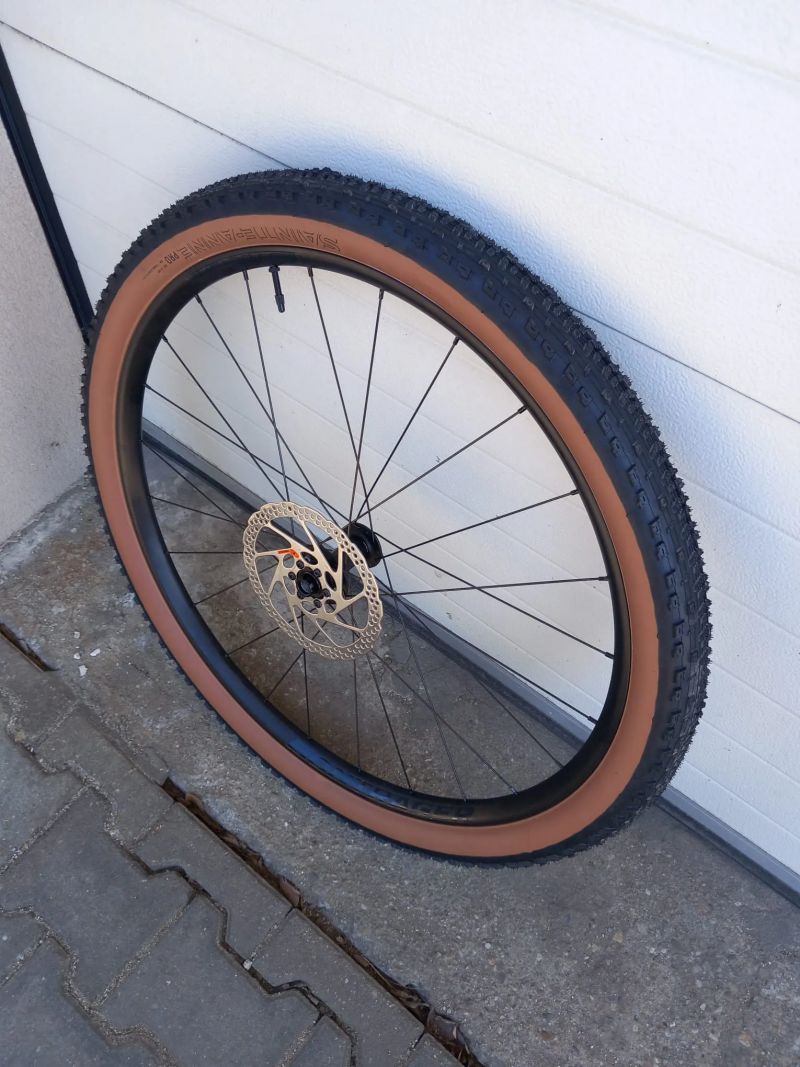 Sada DT Swiss X 1900 - 25