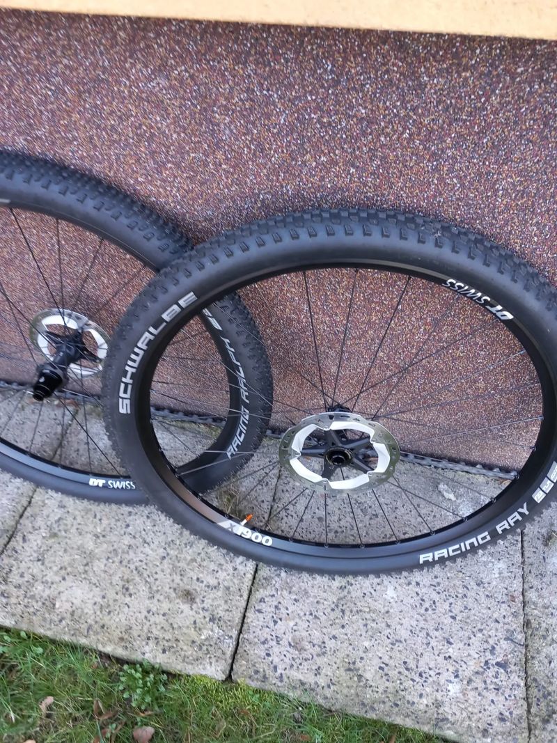 Sada DT Swiss X 1900 - 25