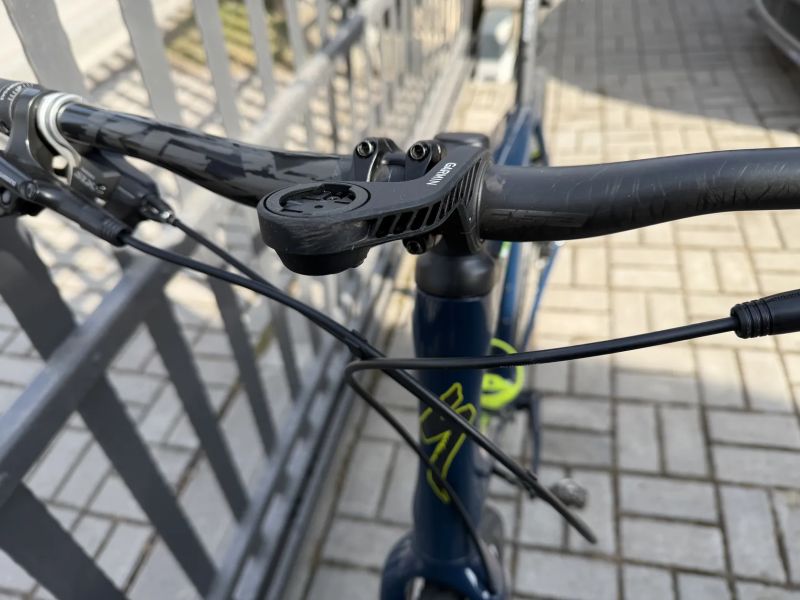 Specialized Sirrus x 5