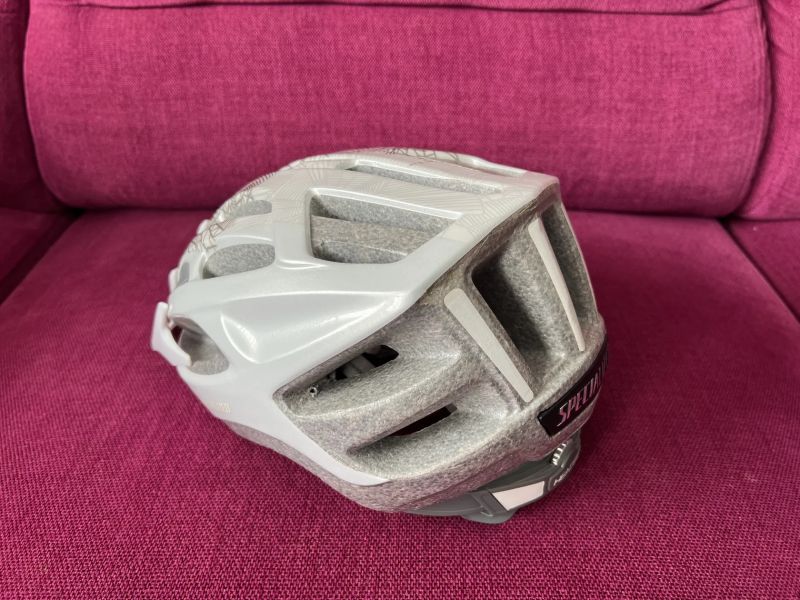 Helma Specialized Sierra Woman ( 50-58cm ) PC: 2.295kč 