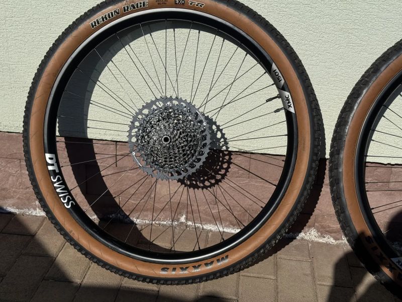 DTSwiss XMC1501 - ZÁNOVNÍ