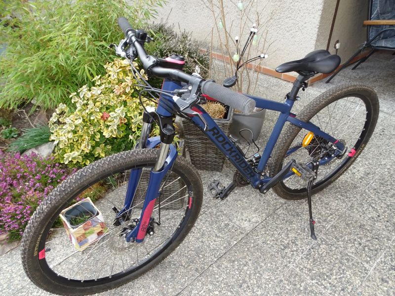 Rockrider ST520 kola 27,5" Rám S"