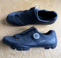 Shimano XC5 BOA (SH-XC502) – MTB / gravel tretry, skvělý stav”