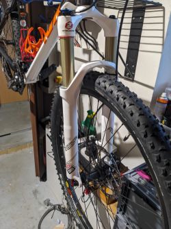Odpružená vidlice Rock Shox Reba RL 26" Dual Air