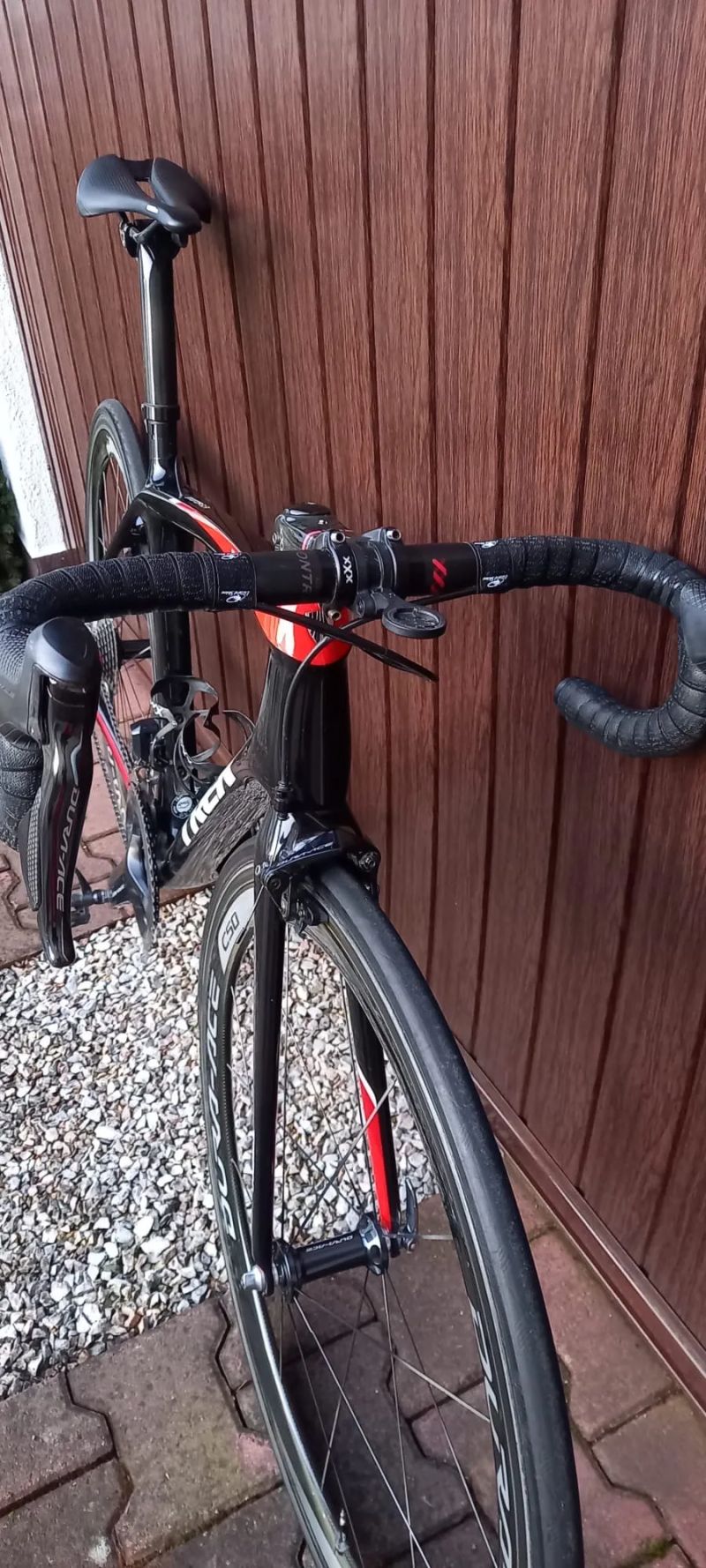 Trek Emonda SLR 54cm, Dura-Ace Di2, Bontrager XXX, váha 6,4kg