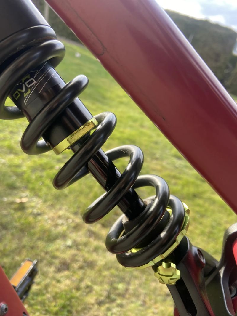 Rock Machine Blizzard 70-297 – DVO Onyx + Jade X, SLX, enduro