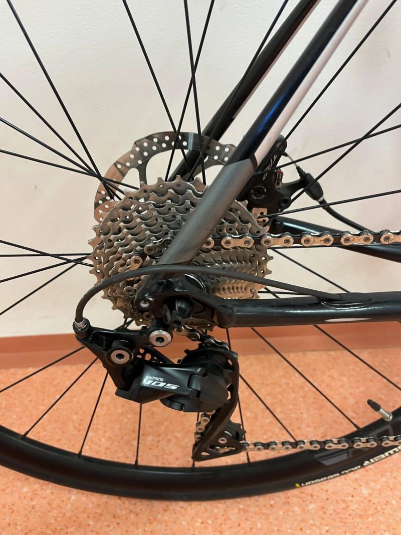 Prodám Cannondale Synapse 105 Disc, model 2019, velikost 56