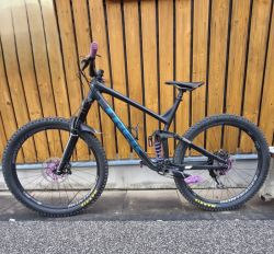 Trek Slash 8