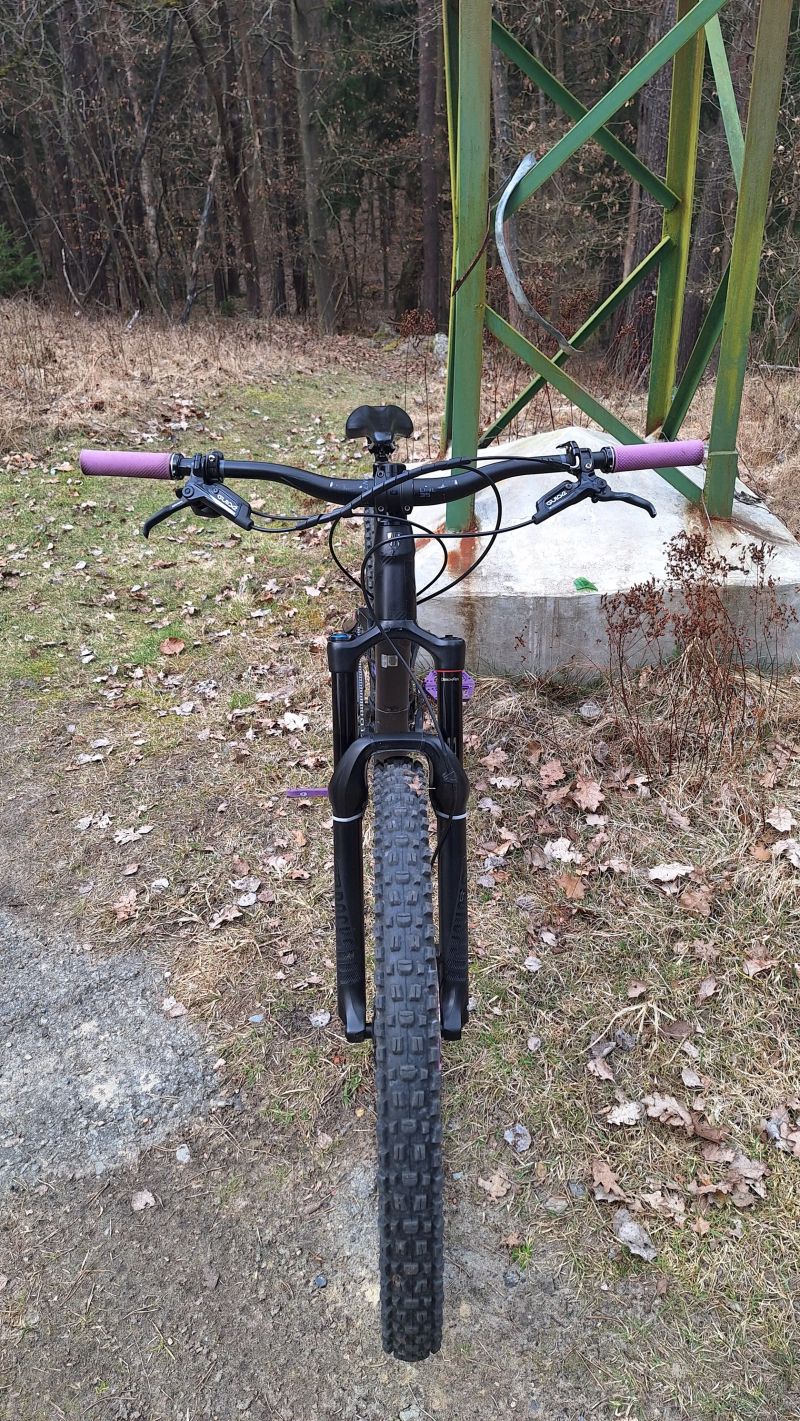 Trek Slash 8