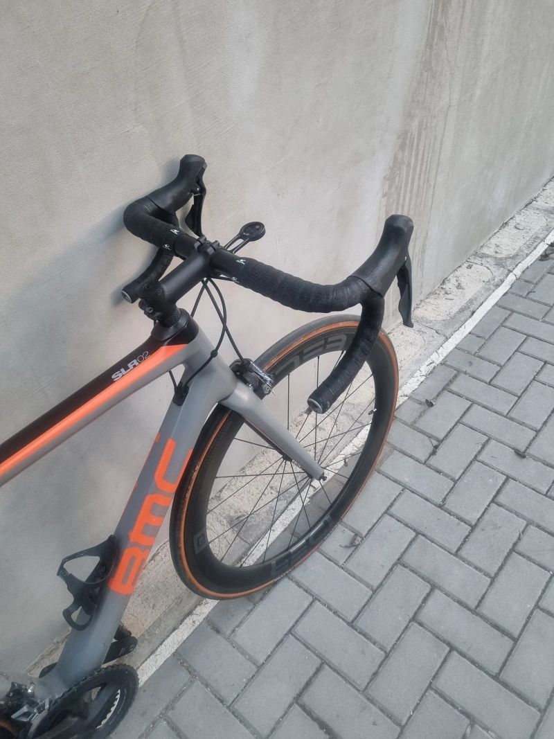 BMC Teammachine SLR 02 vel.56 + karbon kola + tréninková kola