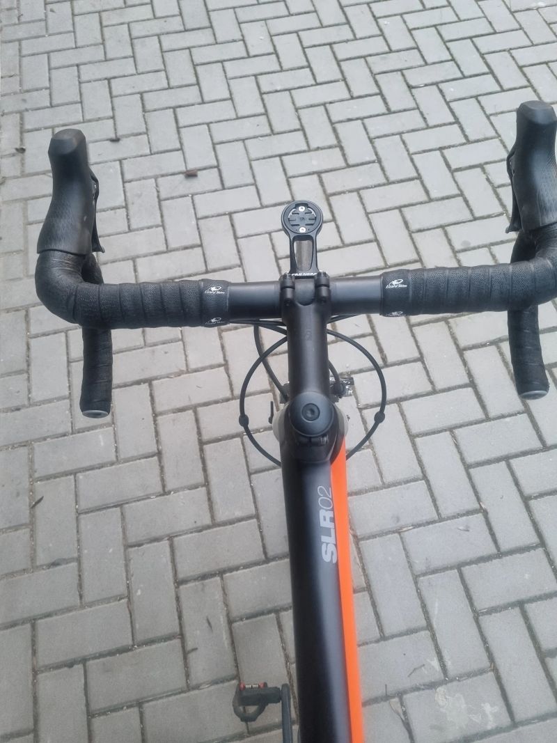 BMC Teammachine SLR 02 vel.56 + karbon kola + tréninková kola