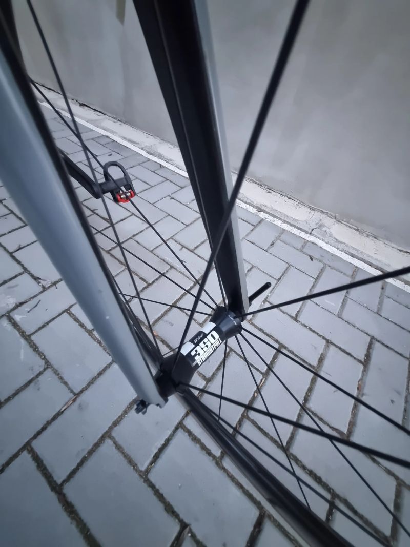 BMC Teammachine SLR 02 vel.56 + karbon kola + tréninková kola