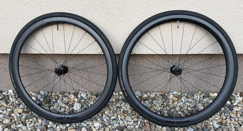 Karbonová kola DXC RD/THIRTY5 by Novatec