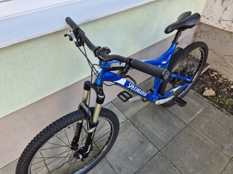 Celoodpružené kolo Specialized, vel.M, převody 1x11