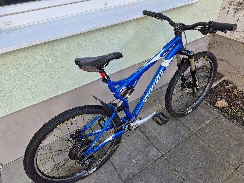 Celoodpružené kolo Specialized, vel.M, převody 1x11