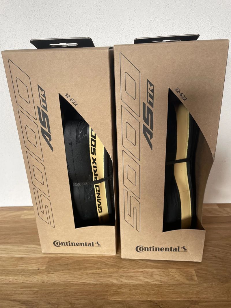 Pláště Continental GP5000