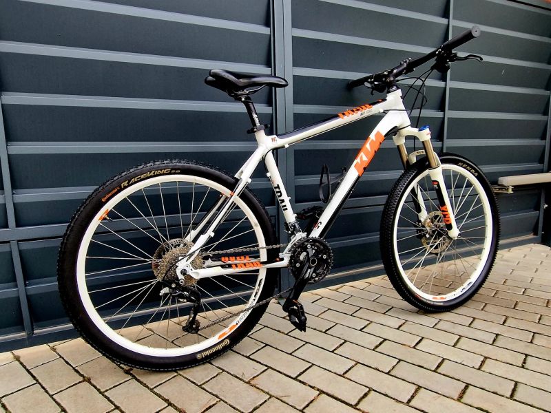 (2)Horské hliníkové kolo KTM Kotoučové brzdy