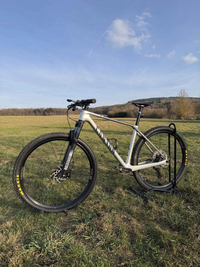 Prodám v TOP stavu Canyon Exceed CF5, M, záruka