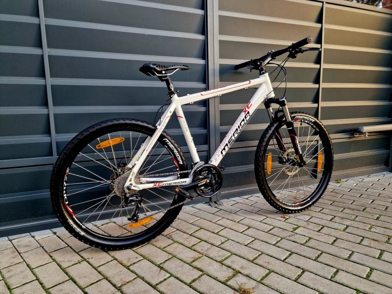 (9)Horské hliníkové kolo Merida Kotoučové brzdy