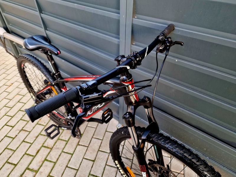 (10)Horské hliníkové kolo Author 29"