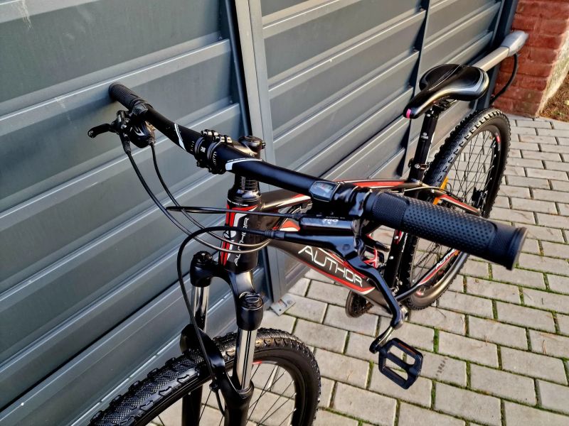 (10)Horské hliníkové kolo Author 29"