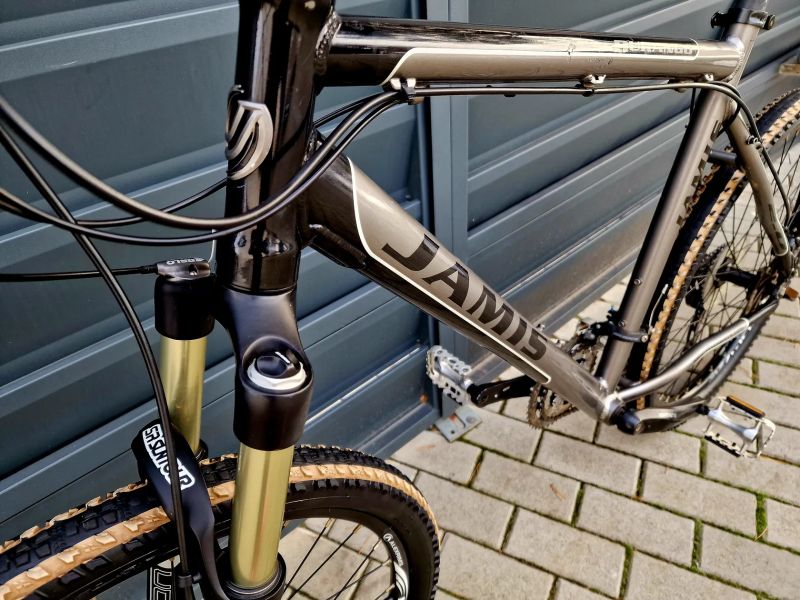 (16)Horské hliníkové kolo Jamis Air 