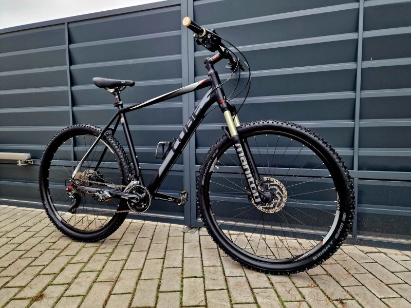 (18)Horské kolo Cube Air 29"