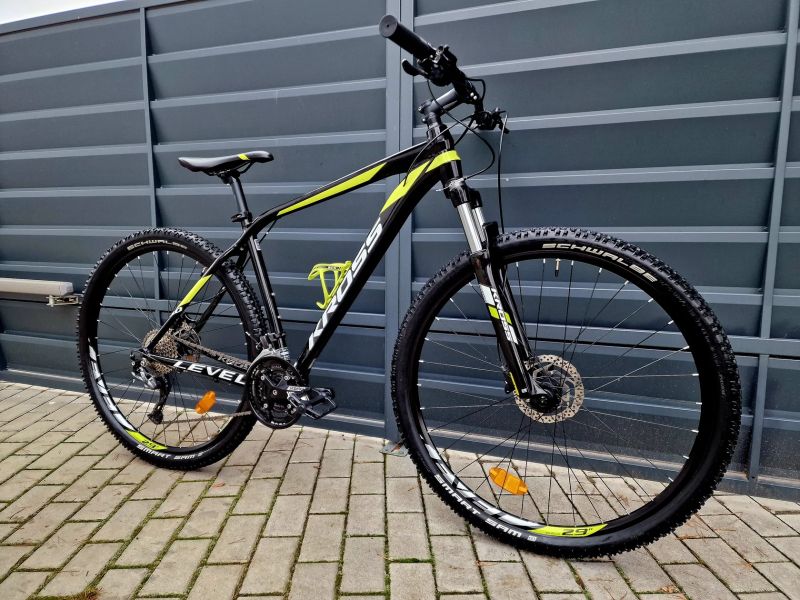 (20)Horské hliníkové kolo Kross 29"