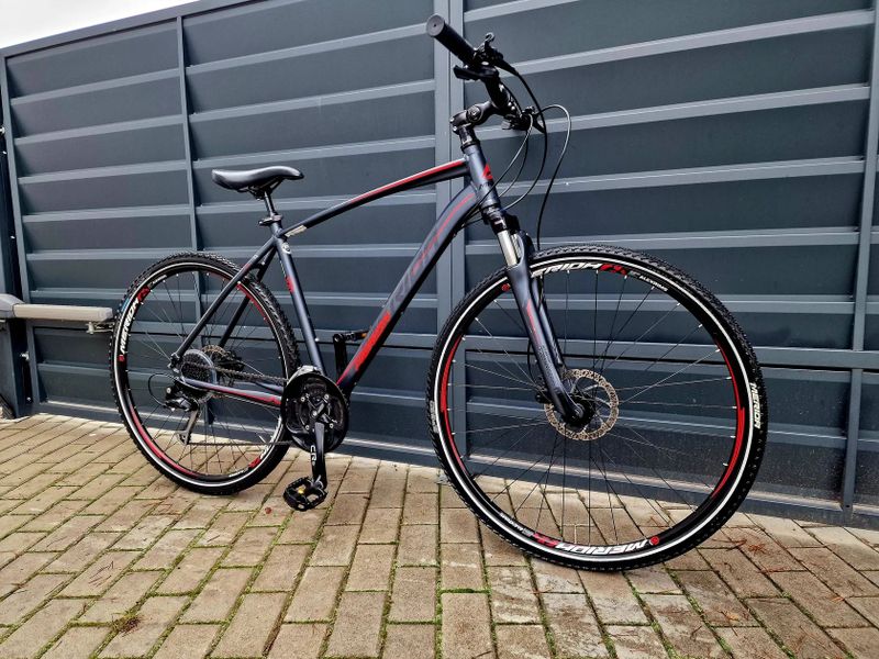 24 Crossové/Trekingové kolo Merida 