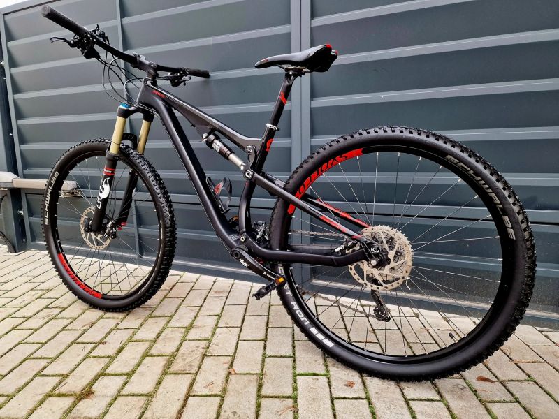 (29) Celoodpružené kolo Scott Genius 29"