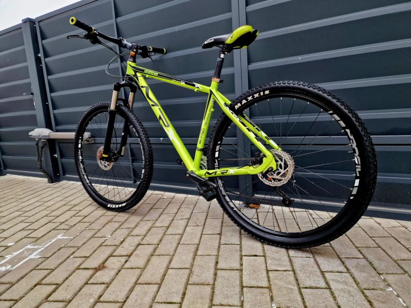 (32)Horské hliníkové kolo MRX 29"