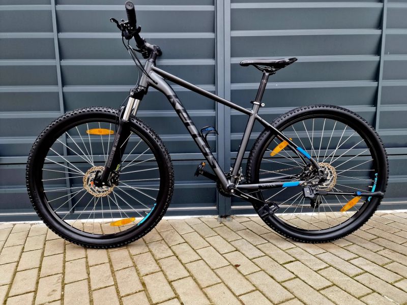 (44)Horské hliníkové kolo Kellys 29"