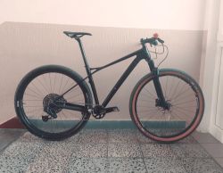 Full Dynamix Core 1x12 / SRAM GX AXS / DUKE / 9,9 kg!