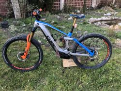 Cube Stereo hybrid 160 hpc action team